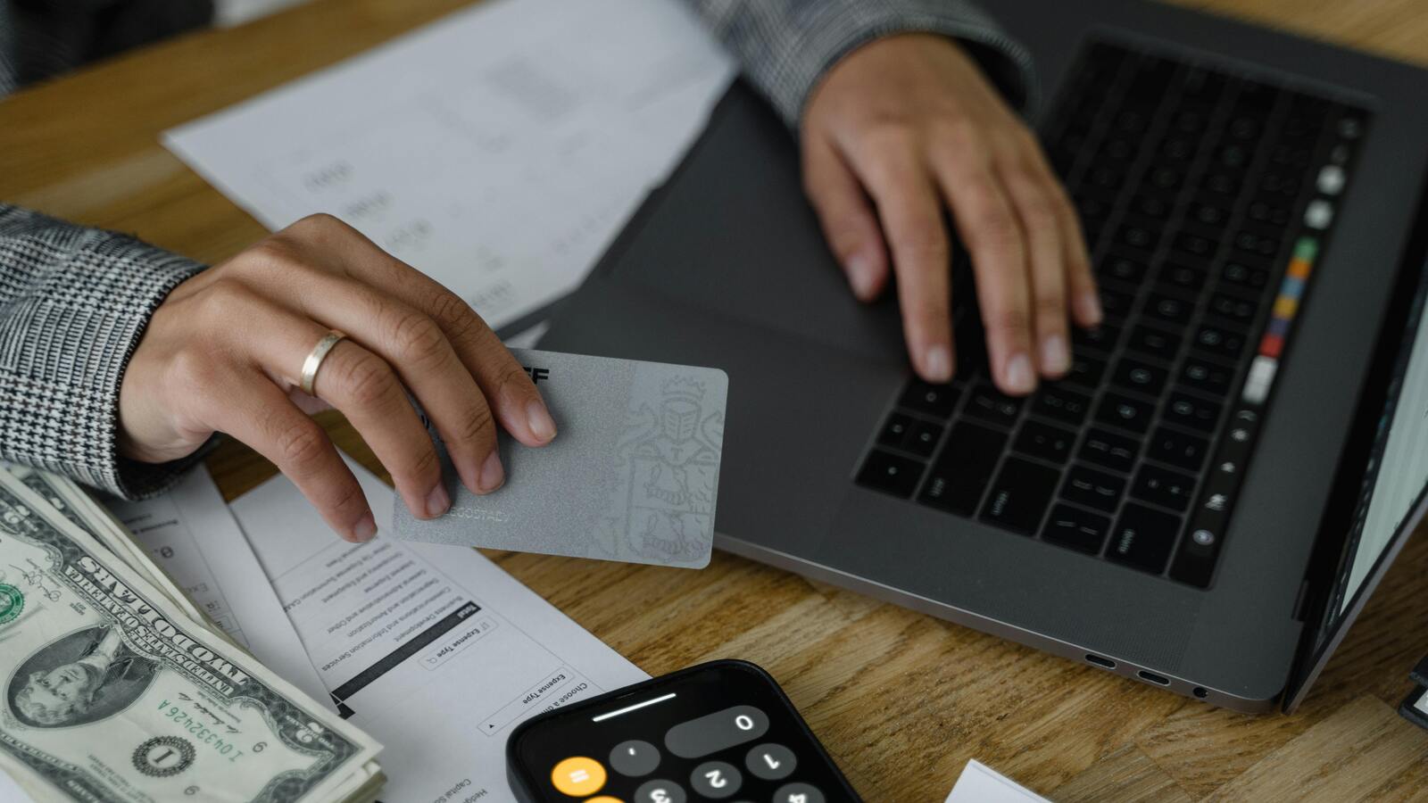 Qué hacer si tus cuentas en línea han sido pirateadas