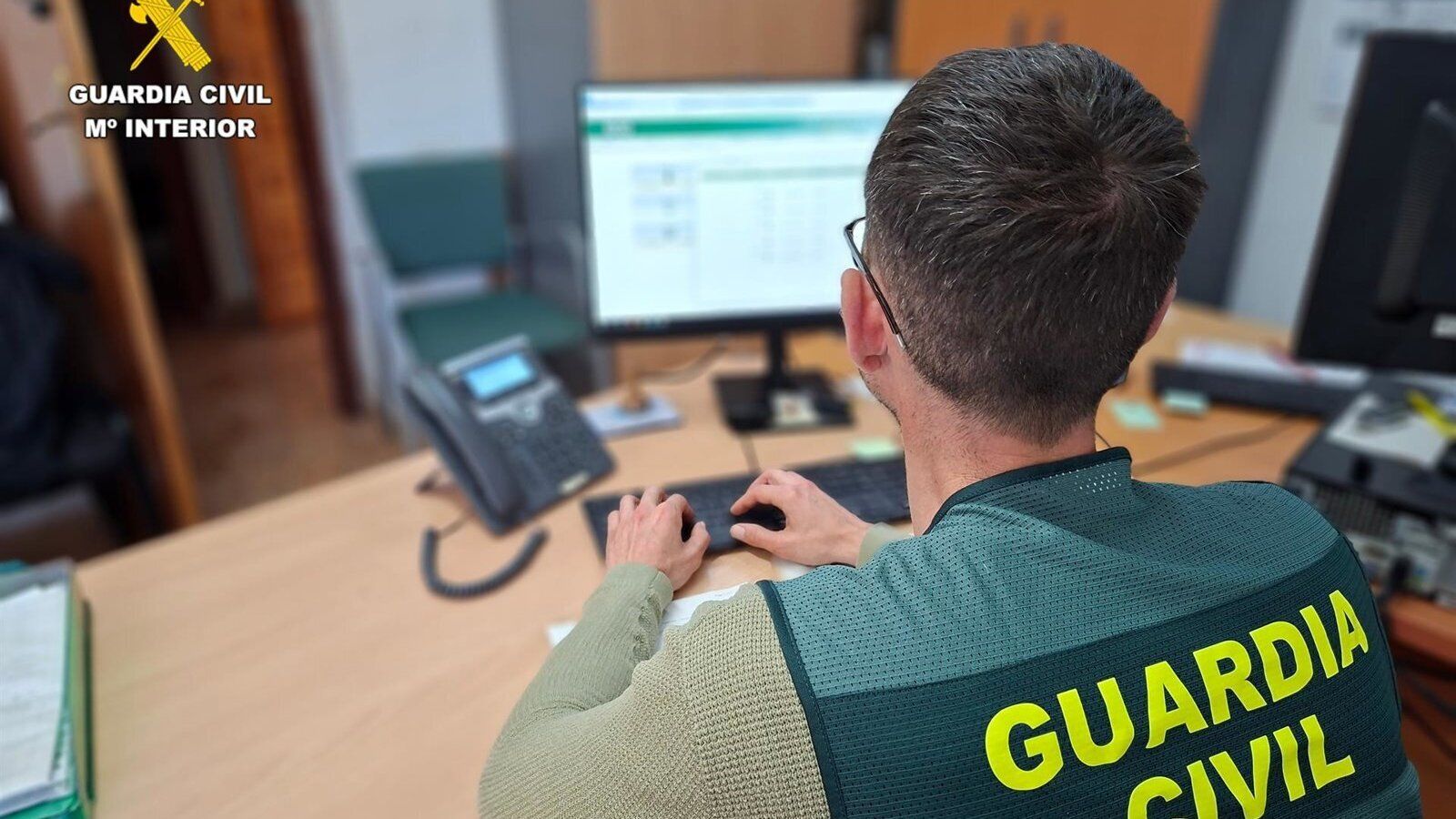 Detenidos en Collado Villalba y Los Molinos tres hombres por estafar más de 21.500 euros