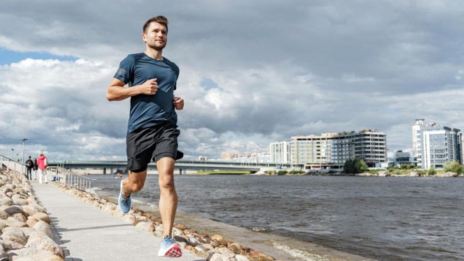 Ropa de deporte de hombre: empezar el running