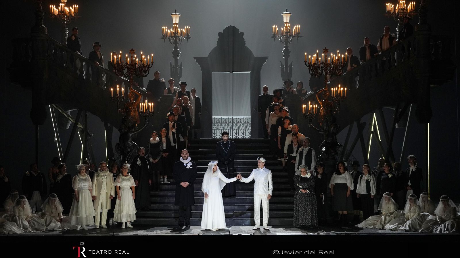 “Romeo y Julieta” naufraga en el Teatro Real entre abucheos y ovaciones a Nadine Sierra