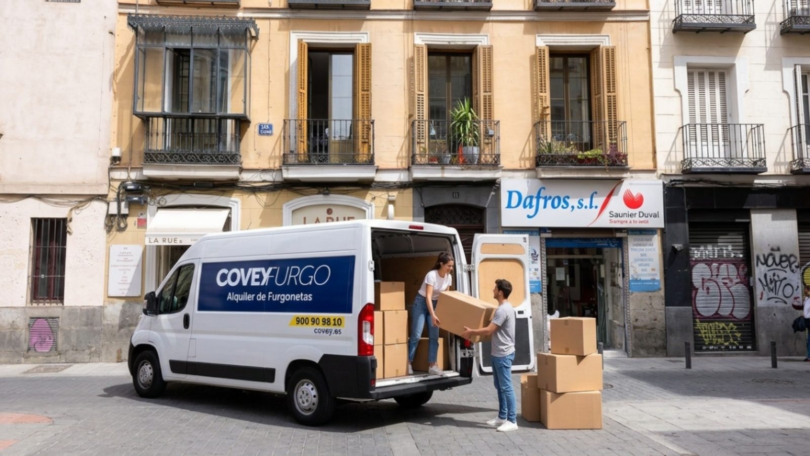 Alquiler de furgonetas para mudanzas en Madrid: qué furgoneta elegir y cómo entrar en la ZBE