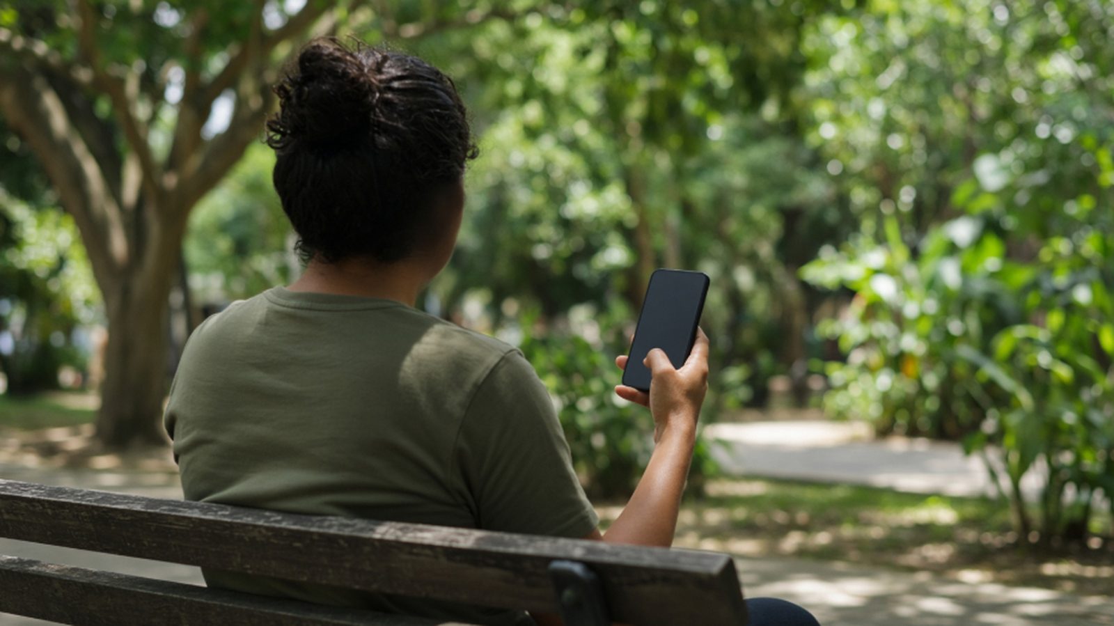 ¿Por qué la adaptación de las plataformas a los smartphones se ha convertido en una tendencia importante?
