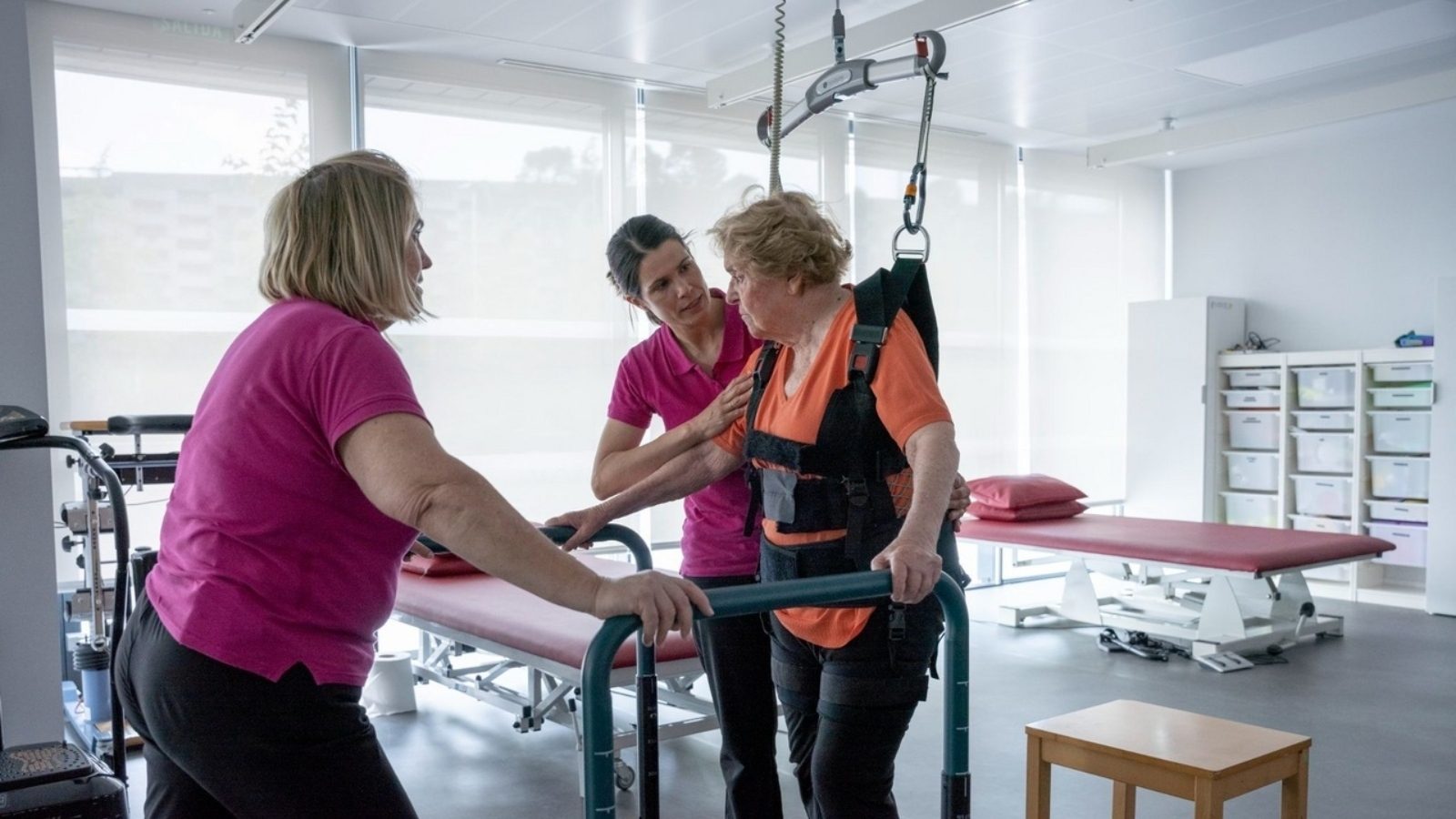 La ataxia y la rehabilitación para mejorar el equilibrio y la marcha La ataxia y la rehabilitación para mejorar el equilibrio y la marcha