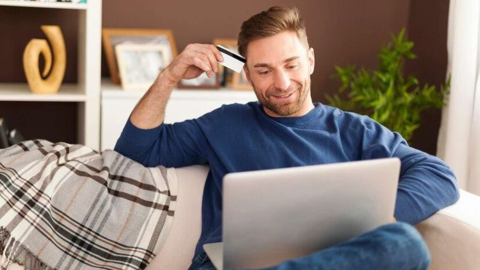 Cómo detectar una compra fraudulenta antes de enviar el pedido Cómo detectar una compra fraudulenta antes de enviar el pedido
