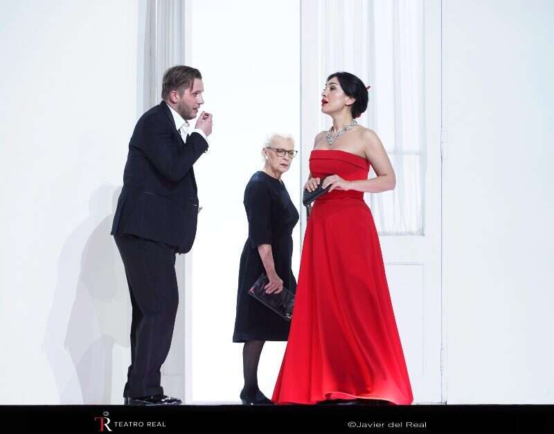 250124 onegin 3782