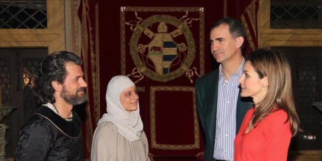 Los Príncipes visitan el rodaje del final de 'Isabel'