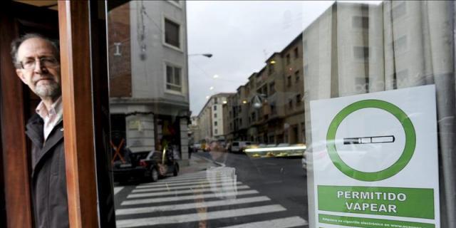 El humo vuelve a los bares madrileños