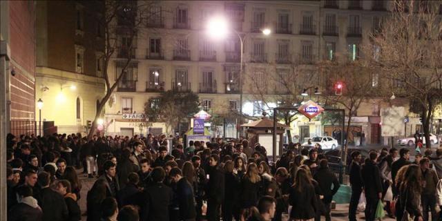 Los adolescentes madrileños consumen cada vez más alcohol y fuman más