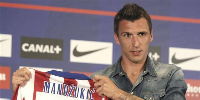 Mandzukic evita las comparaciones con Costa y reclama su propio estilo