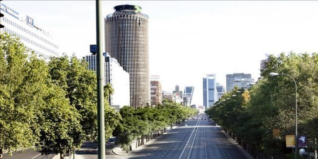 La operación asfalto llega a la Plaza de Castilla y a la Castellana hasta la Plaza de Lima