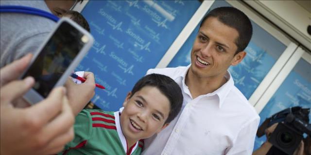 La llegada de 'Chicharito' y Cerci marca las últimas horas del mercado de fichajes