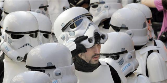 Desfile solidario de las tropas de Darth Vader el sábado en El Retiro