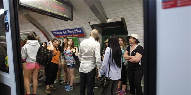 El uso del metro sube un 2,4 % en agosto y el del autobús cae un 3,1 %