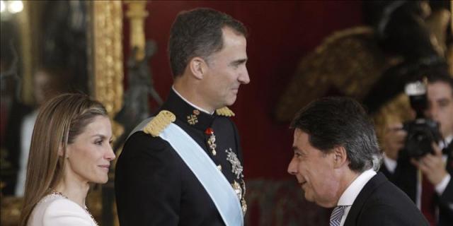 González expone a Felipe VI la situación de Madrid