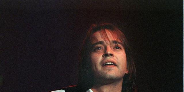 Jóvenes roqueros homenajearán a Enrique Urquijo a los 15 años de su muerte