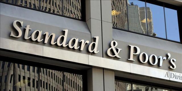 Madrid mantiene el aprobado en la deuda a largo plazo