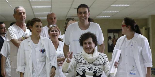 Ningún sanitario que atendió a Teresa Romero tiene ébola