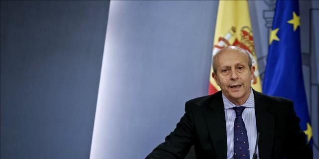 José Ignacio Wert dice que "son el tipo de cosas nunca querríamos ver"