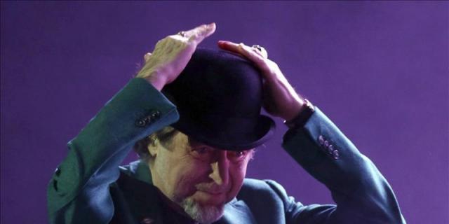 Joaquín Sabina descansa y mantiene el concierto del martes