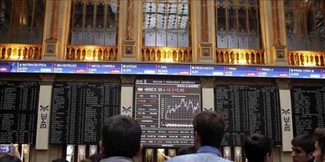 La bolsa española abre al alza y el IBEX sube un 0,92 por ciento