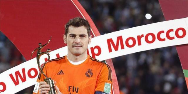 Casillas ensancha su leyenda el día que cumple 700 partidos