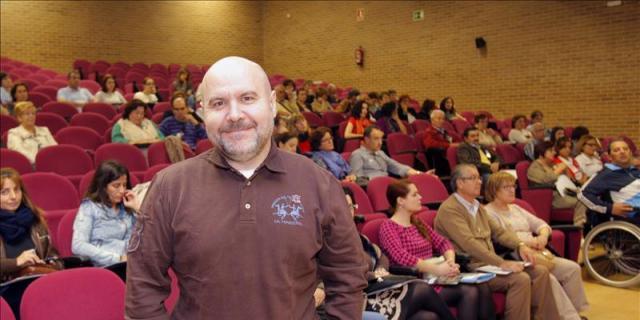 El Cermi rechaza los carriles-bici en las aceras de las ciudades