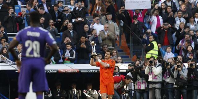 El Real Madrid ofrece el Mundial de Clubes a la afición del Bernabéu