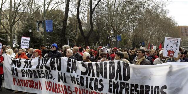 La marea blanca vuelve a la calle en Madrid para defender la Atención Primaria