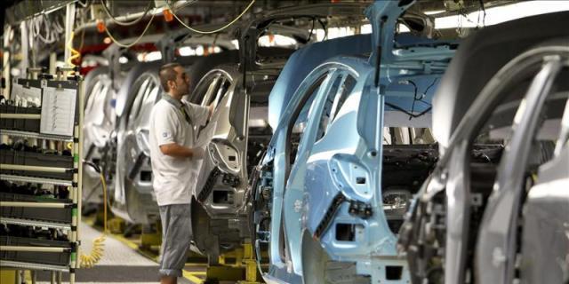 Las ventas de la industria suben el 3% y los pedidos el 10,1% en Madrid en enero