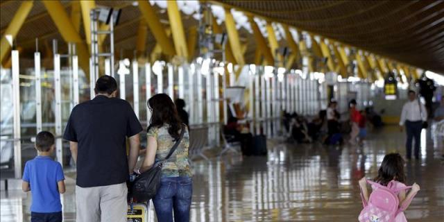El aeropuerto de Madrid operará 211.000 vuelos en verano con una oferta de 36 millones plazas