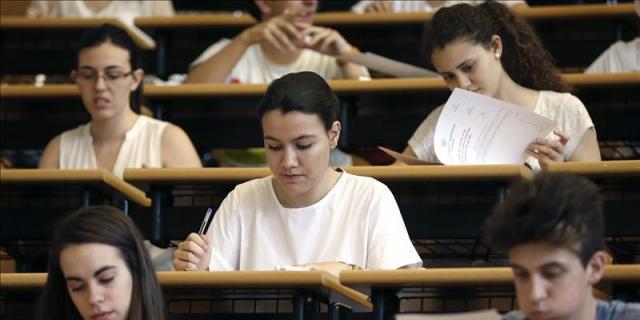 Empieza la selectividad para 30.000 alumnos de Madrid