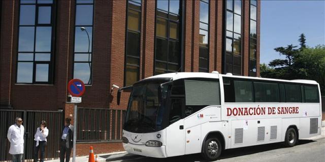 Los madrileños realizaron casi 114.000 donaciones de sangre en 2014