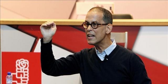 El PSOE de Rivas propone otorgar a la Biblioteca Central el nombre de Pedro Zerolo