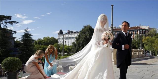 El hijo del seleccionador Vicente del Bosque se casa hoy en Madrid
