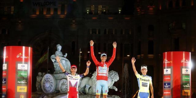 Aru celebra en Cibeles su primera grande