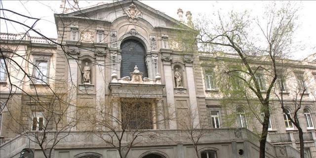 De 1 a 4 años de cárcel a 5 acusados de estafa en compra de pisos del Ivima