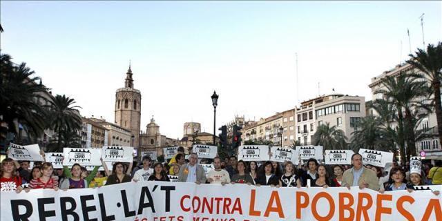 Madrid se manifiesta contra la pobreza