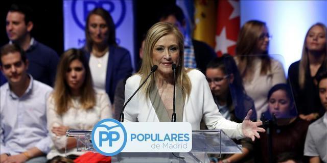 Cifuentes marca como "prioridad" la creación de empleo
