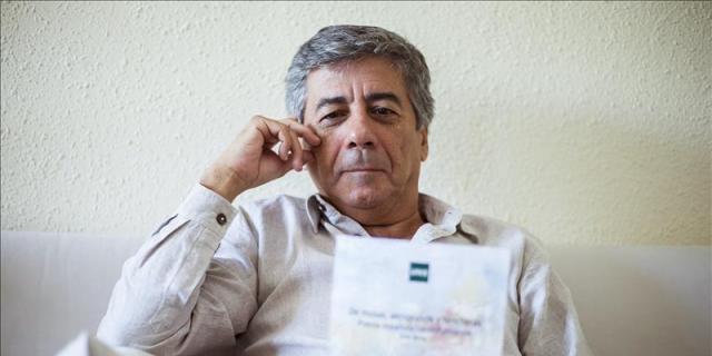 Julio Neira: "Las trincheras han condicionado la poesía española del siglo XX"