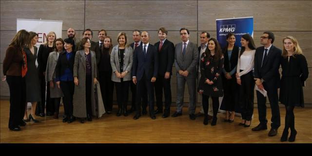 El sector de la moda aboga por crear empresas de mayor tamaño