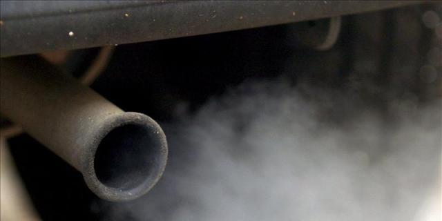 Un 77 % de los españoles a favor de limitar el tráfico por la contaminación