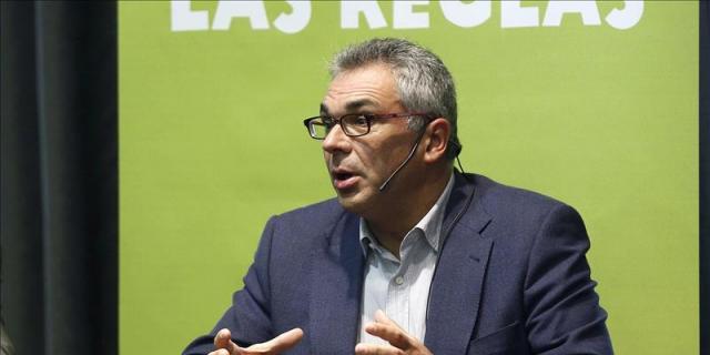 Izquierdo: Los refugiados llegan por goteo porque la UE va muy a cuentagotas