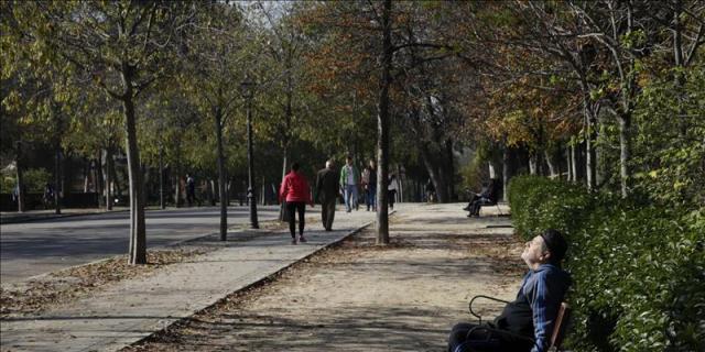 Un corredor de 49 años ingresado de urgencia tras sufrir un paro cardíaco en el Retiro