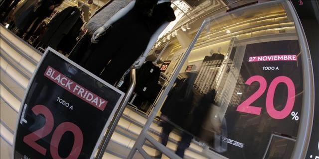 El "Black Friday" a la española brilla con ofertas de todo tipo y condición