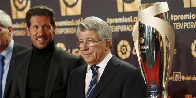 Cerezo: "Lo normal es que no haya refuerzos para cubrir la baja de Tiago"