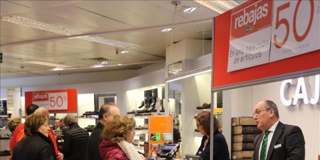 Vamos de rebajas, seguro que algo cae