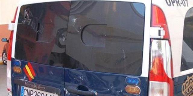 A disposición judicial el hombre que tiró a una mujer por la ventana en Usera