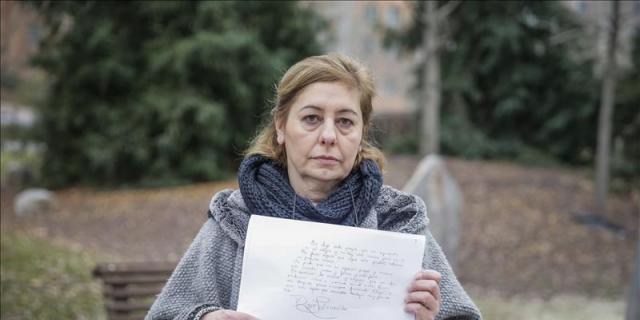 Cifuentes recibe a los padres del niño que se suicidó en Leganés Cifuentes recibe a los padres del niño que se suicidó en Leganés