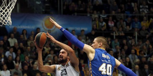 82-93. El Real Madrid recupera su mejor versión y toma aire en Moscú