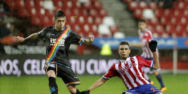 2-2. Sporting y Rayo empatan y no alivian su situación en la tabla